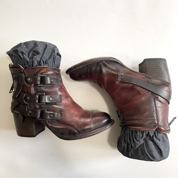 NWT Freebird Boots size 7 - Picture 3 of 9